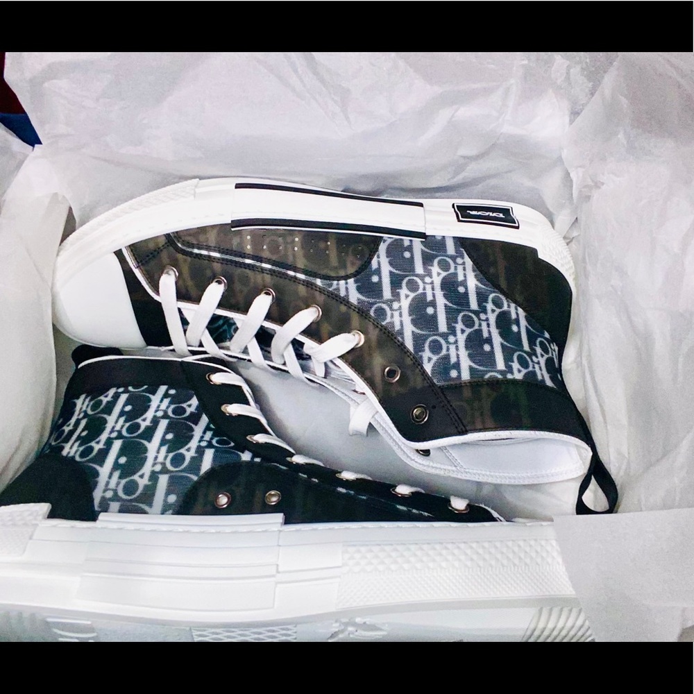 Dior B23 HIGH-TOP
White/Black Dior Oblique Canvas - Picture 5 of 11